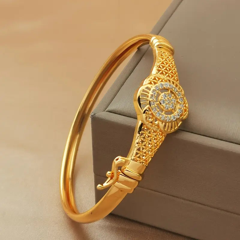 FLOWER CUFF BRACELET