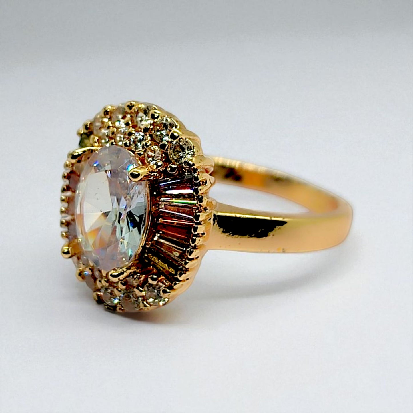 OVAL MULTICOLOR RING