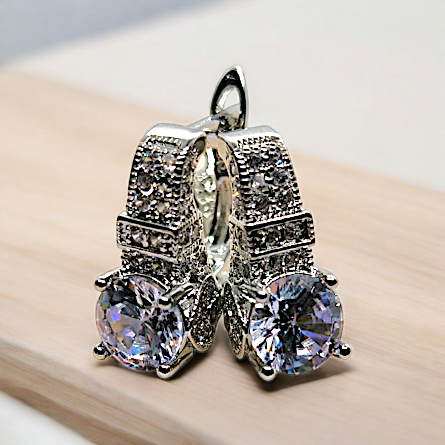 HALO CIRCLE EARRINGS