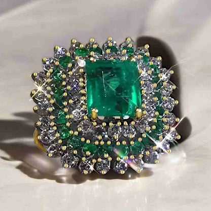 REGAL RADIANCE GREEN RING