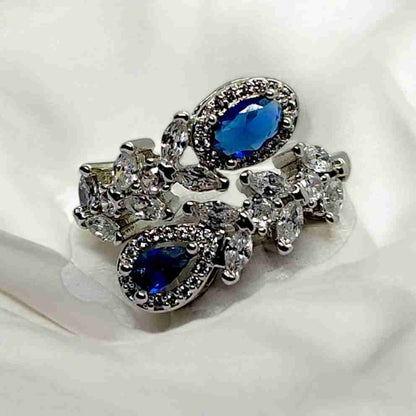 BLUE PETAL RING