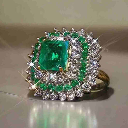 REGAL RADIANCE GREEN RING