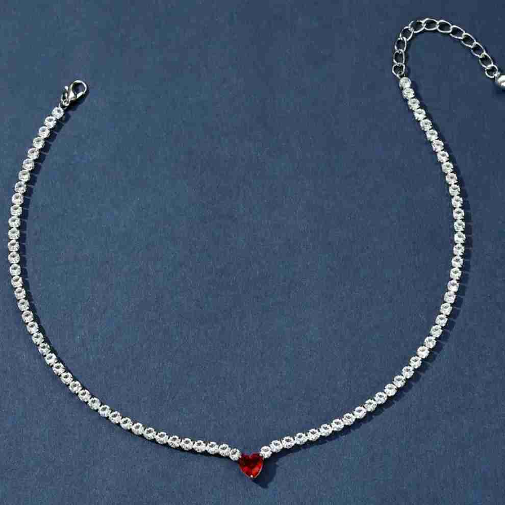 RED HEART PENDANT NECKLACE