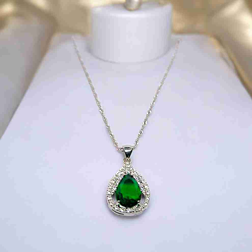GREEN DROP PENDANT (Chain included)