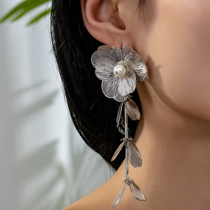 PEARL SILVER FLOWER EARRINGS
