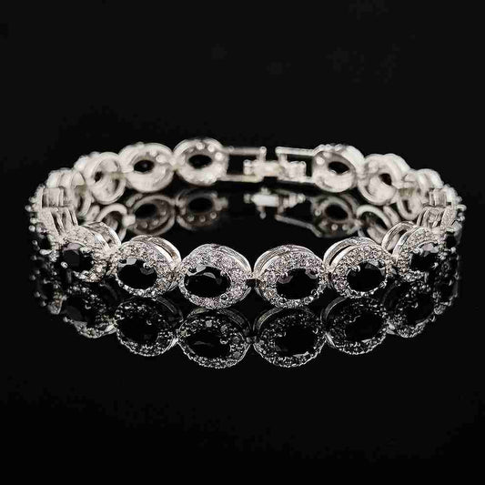 WONDROUS BLACK OVAL BRACELET