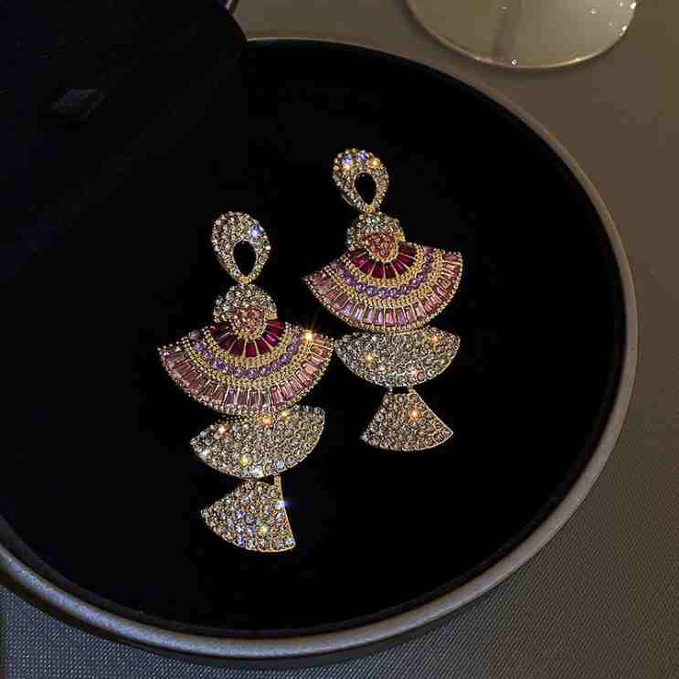 LUXURY DREAM DROP EARRINGS