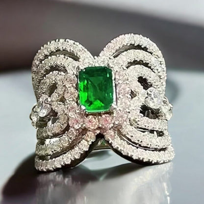 EMERALD GREEN ZIRCONIA RING