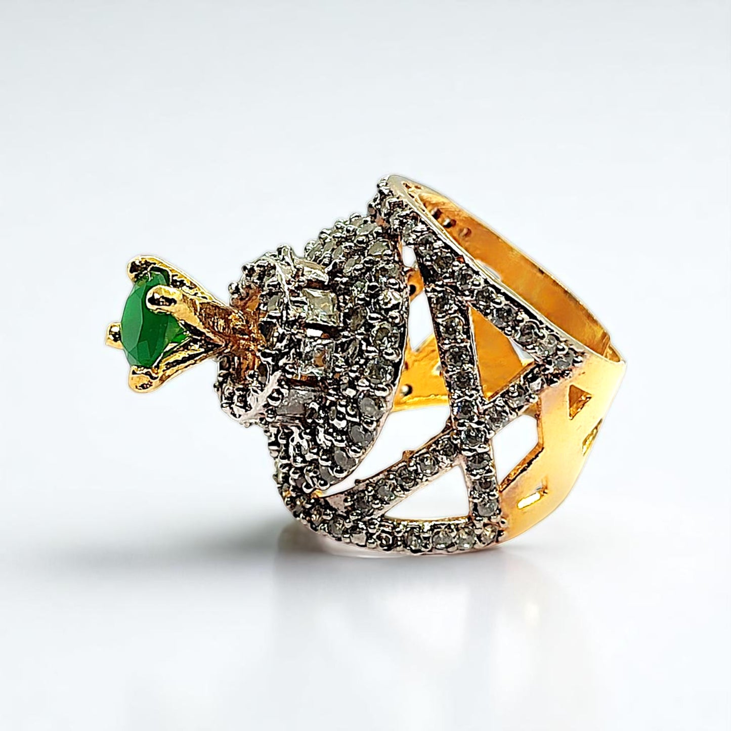 TURKISH LUXURY GREEN RING