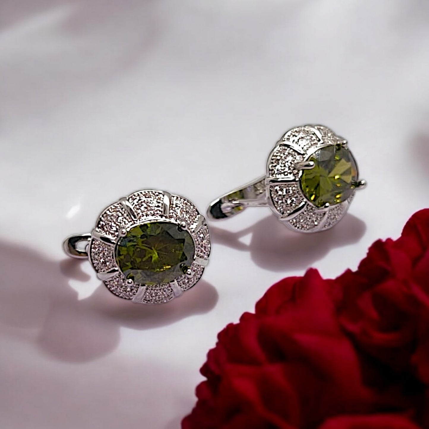 EXQUISITE OVAL OLIVE GREEN EARRINGS