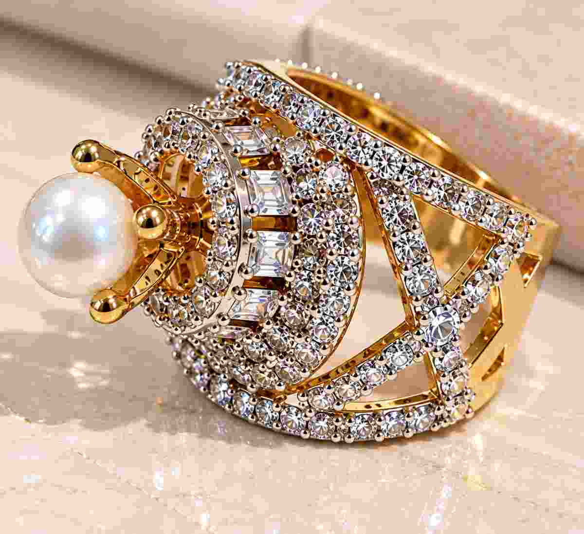 ALARA PEARL RING
